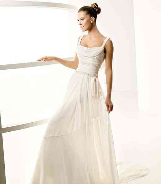 avance-la-sposa-2010-modelo-laos_b