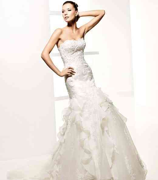 avance-la-sposa-2010-modelo-laura_b