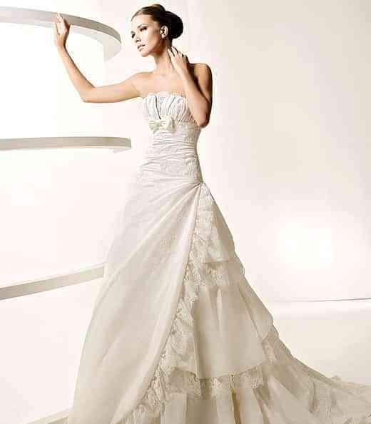 avance-la-sposa-2010-modelo-les_b