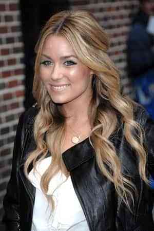 mujer halfuphalfdownpromhairstyles5