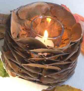 candelabro-piñas-manualidad Candelabros20con20piC3B1as20203