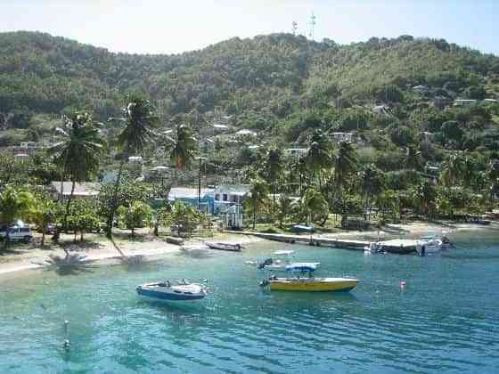 beqia-granadinas-playa.jpg beqia granadinas playa