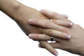 Cómo endurecer las uñas 1 manos.jpg