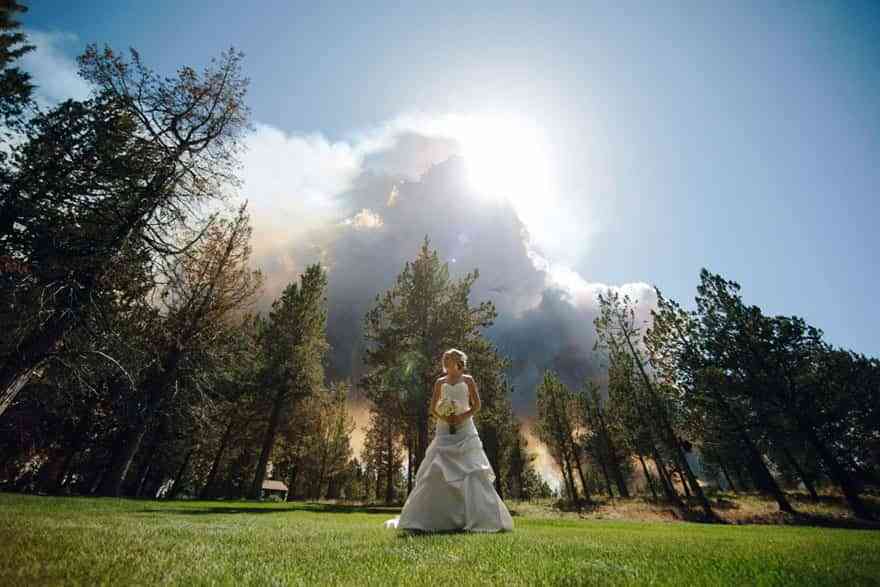Increíbles fotos de una boda ¡que arde de amor! 2 Fuente: boredpanda.com