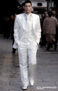 Traje Novio Clipping 1