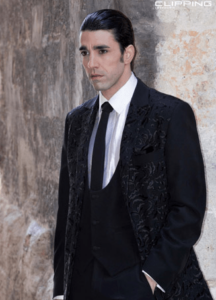 Traje Novio Clipping 8