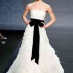 Rosa Clara coleccion novia 2011 cintura negra