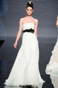 Rosa Clara coleccion novia 2011 detalle negro