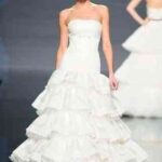 Rosa Clara coleccion novia 2011 volantes