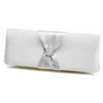 Carteras doradas, plateadas y blancas para la novia 1 19