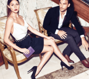 Vestido en blanco y negro de Mango