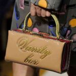 Moda de Moschino 2012 4 bolsoss moschino2