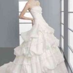 Catálogo de novias primavera verano 2012 Aire Barcelona 3 vestido de novia