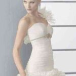 Catálogo de novias primavera verano 2012 Aire Barcelona 8 vestido de novia 4