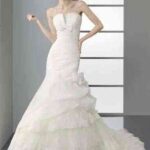 Catálogo de novias primavera verano 2012 Aire Barcelona 10 vestido de novia 6