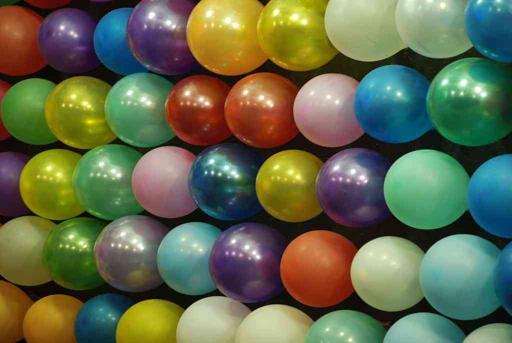 decorar una boda con globos