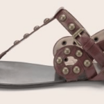 Pura López para verano 2010 6 Sandalias de tachuelas