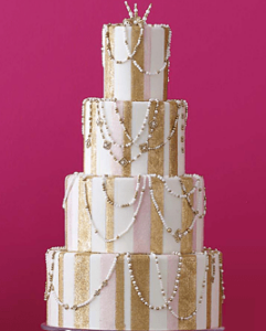 Tarta doradablanca y rosa