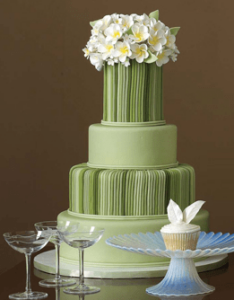 Tarta verde con rayas
